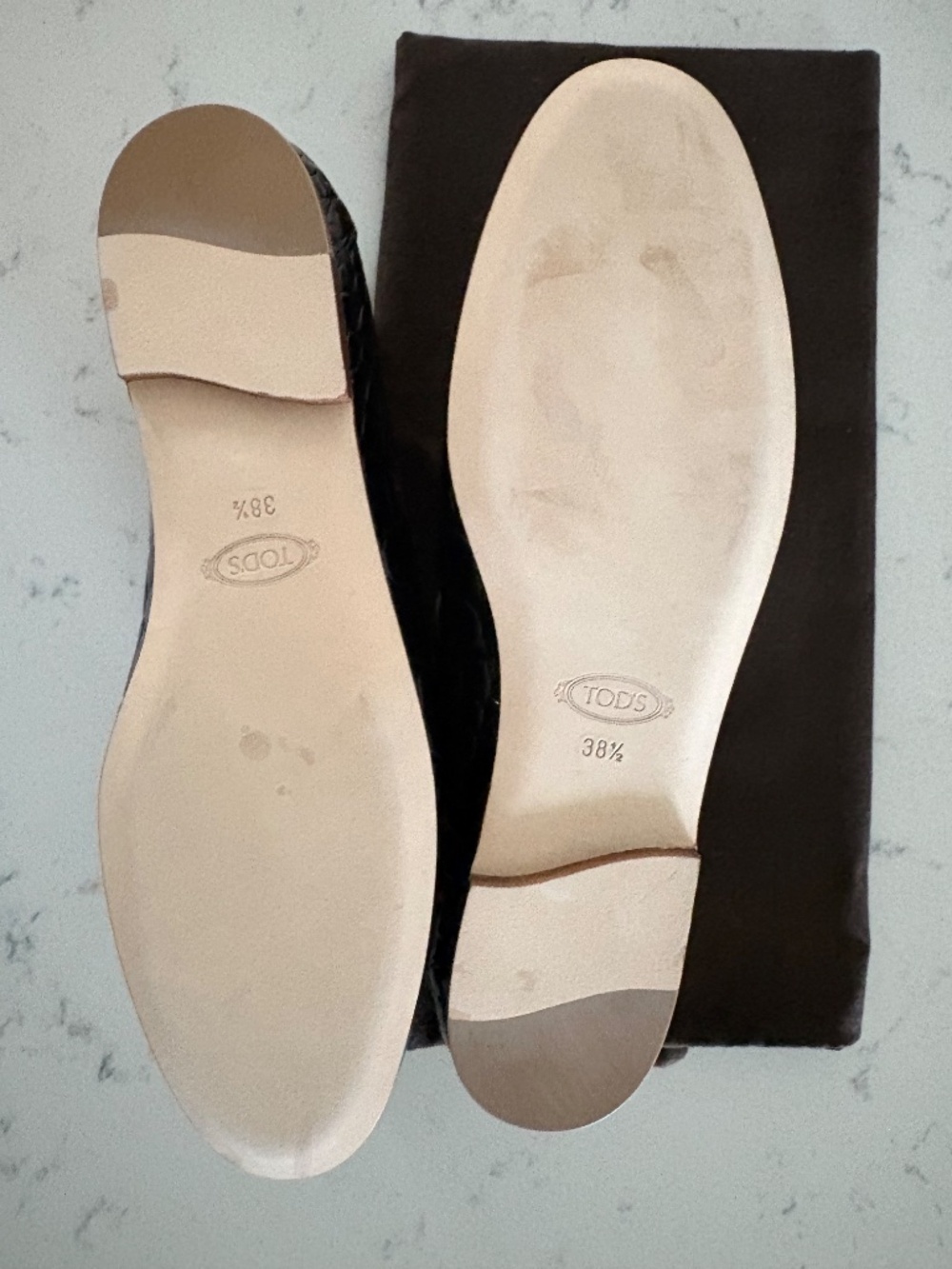New in box Tod's Croc Embossed Loafers - Picture 6 of 7